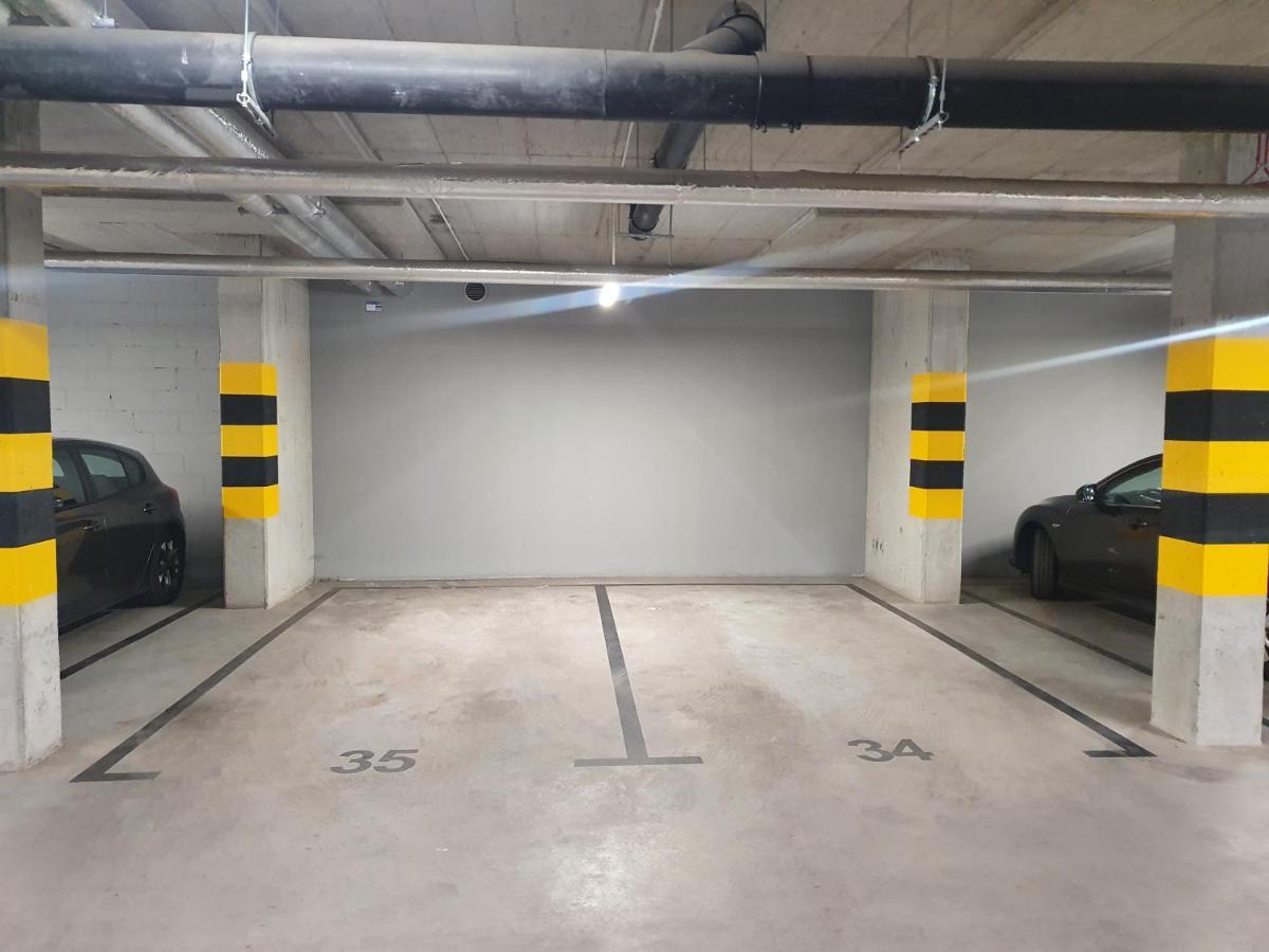 Apartamenty Ceglana Park -Parking W Hali Garazowej- Piekne Nowe Osiedle Katowice Exterior photo